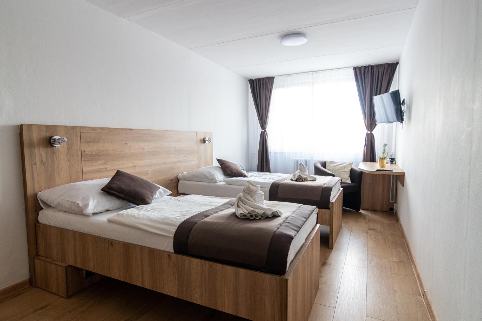 Hotel Akademia كَشّا المظهر الخارجي الصورة